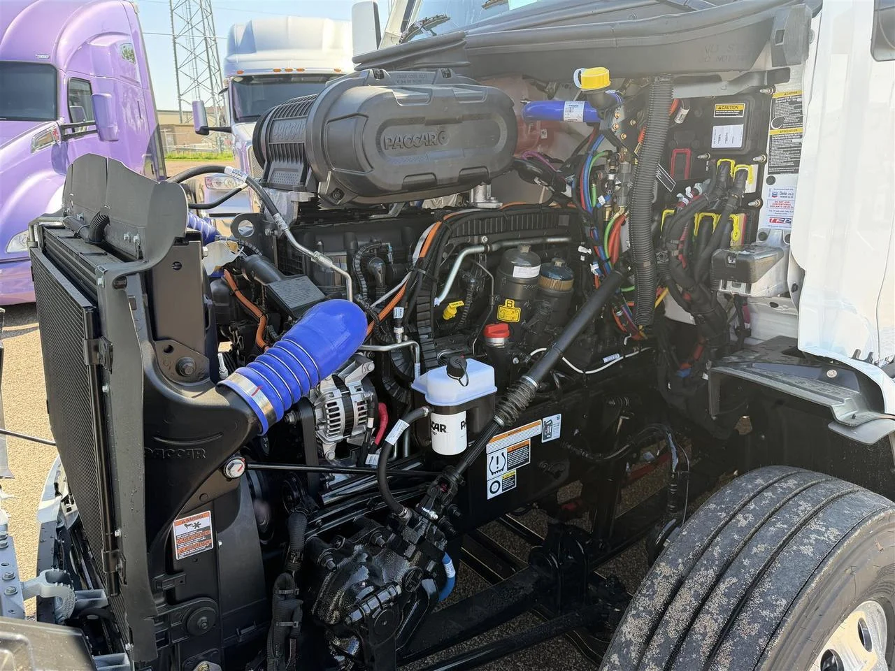 2027 Peterbilt 579 in Eau Claire, WI — photo 5