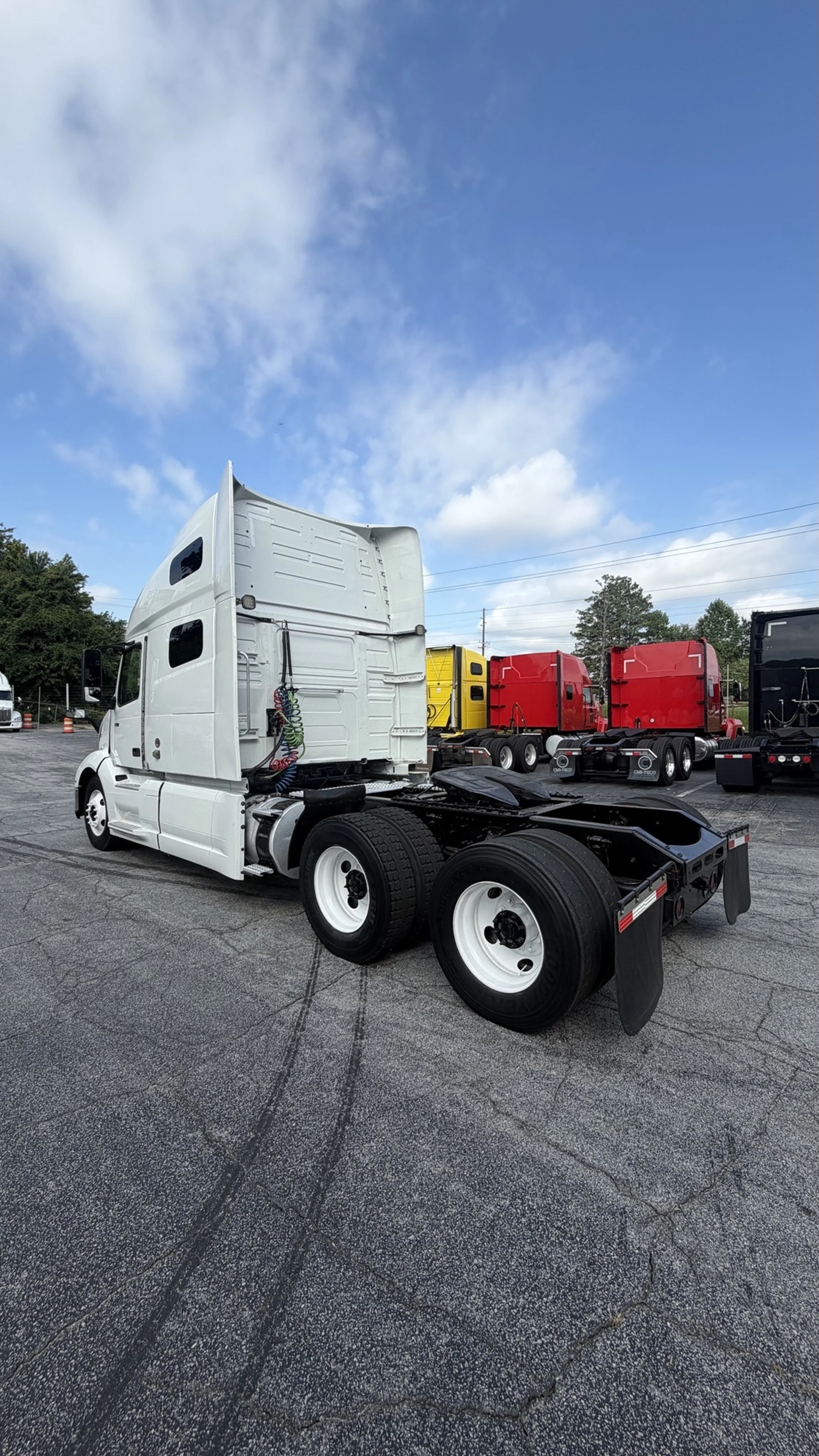 2020 Volvo VNL 760 in Guardian Atlanta — photo 3