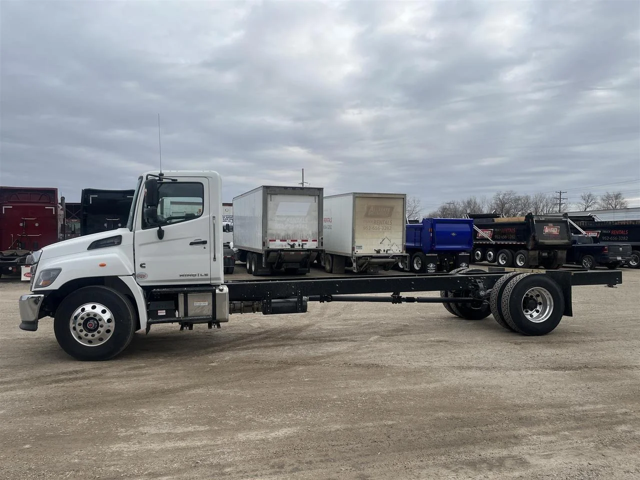 2026 Hino L6 - image 2