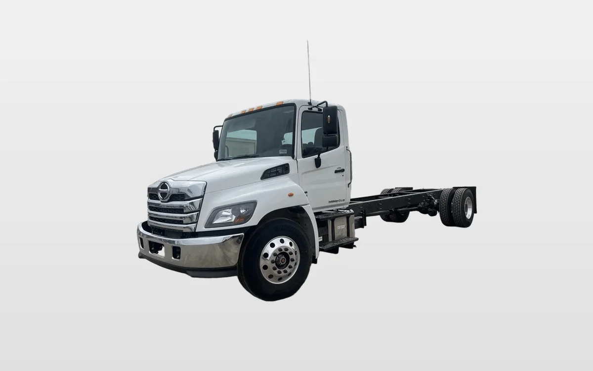 2026 Hino L6 - image 1