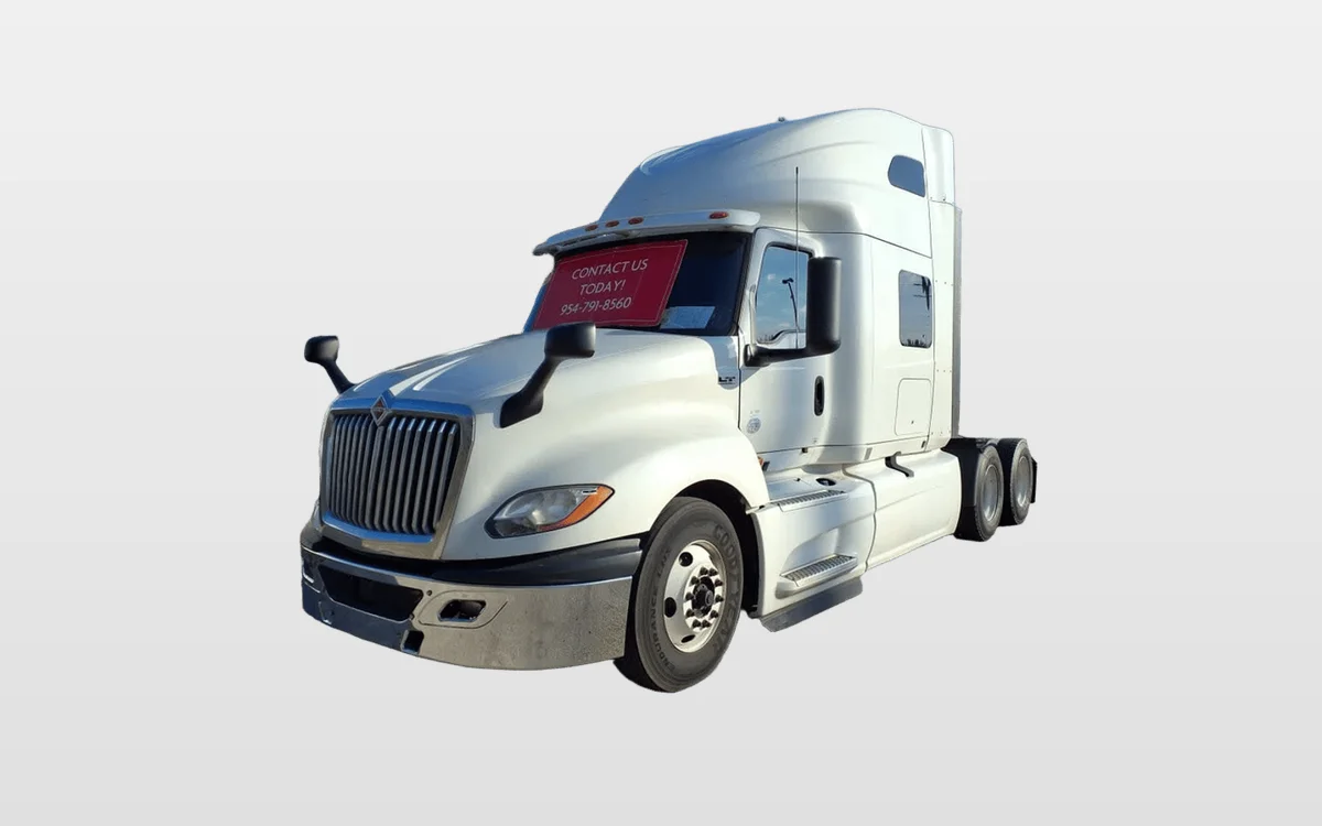 2020 International - image 1