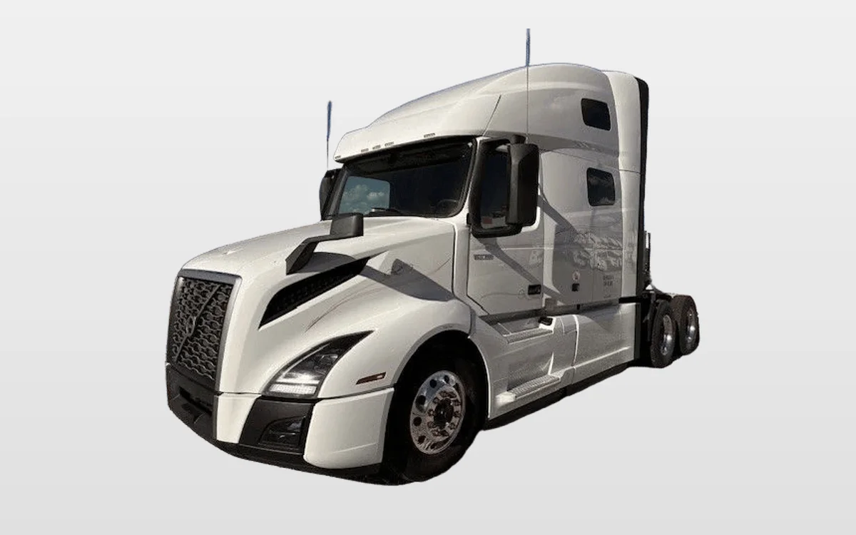 2023 Volvo - image 1