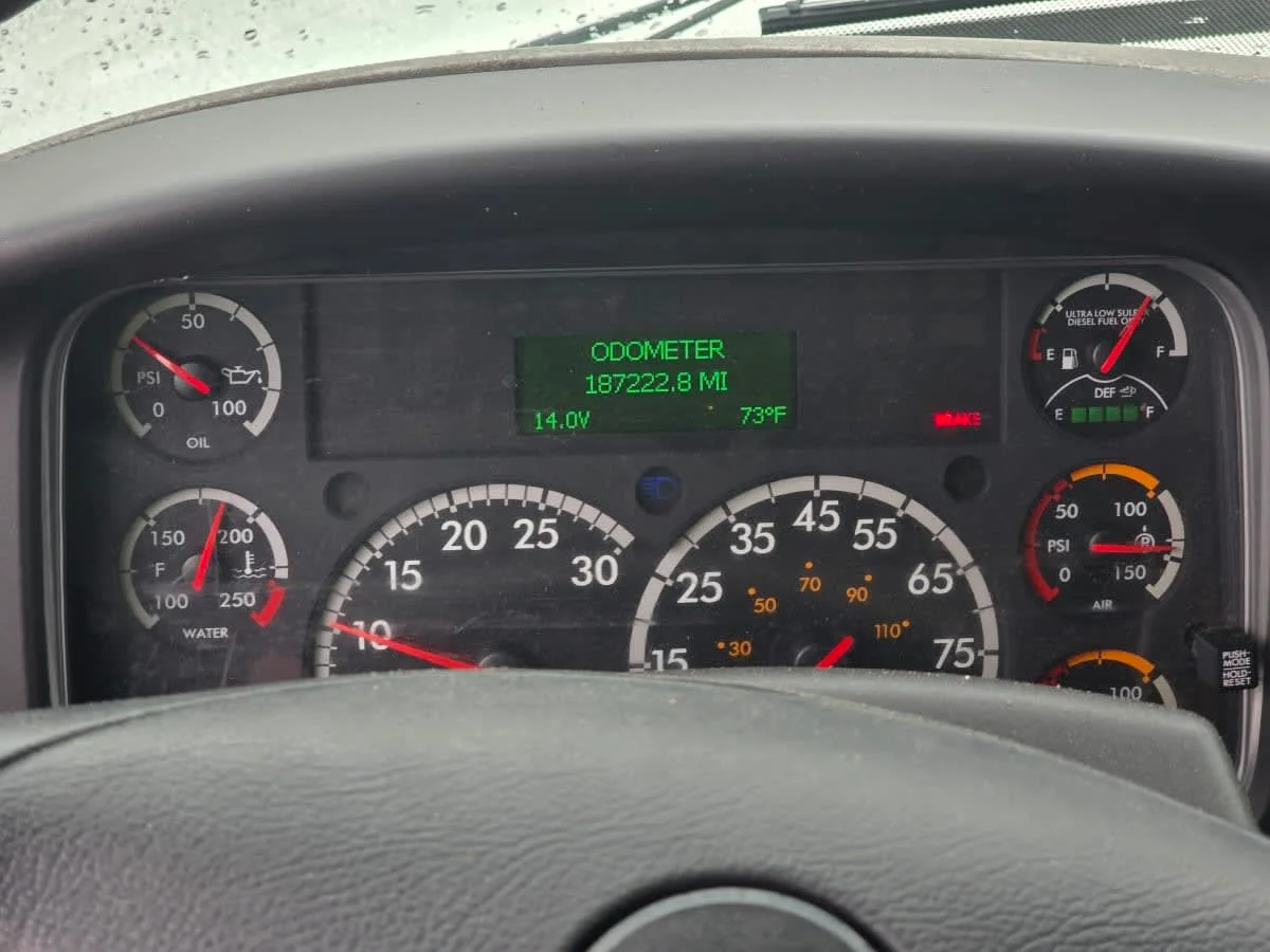 2017 Freightliner M2 106 in Bensalem, PA — photo 14