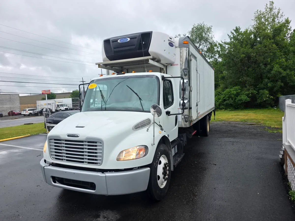 2017 Freightliner M2 106