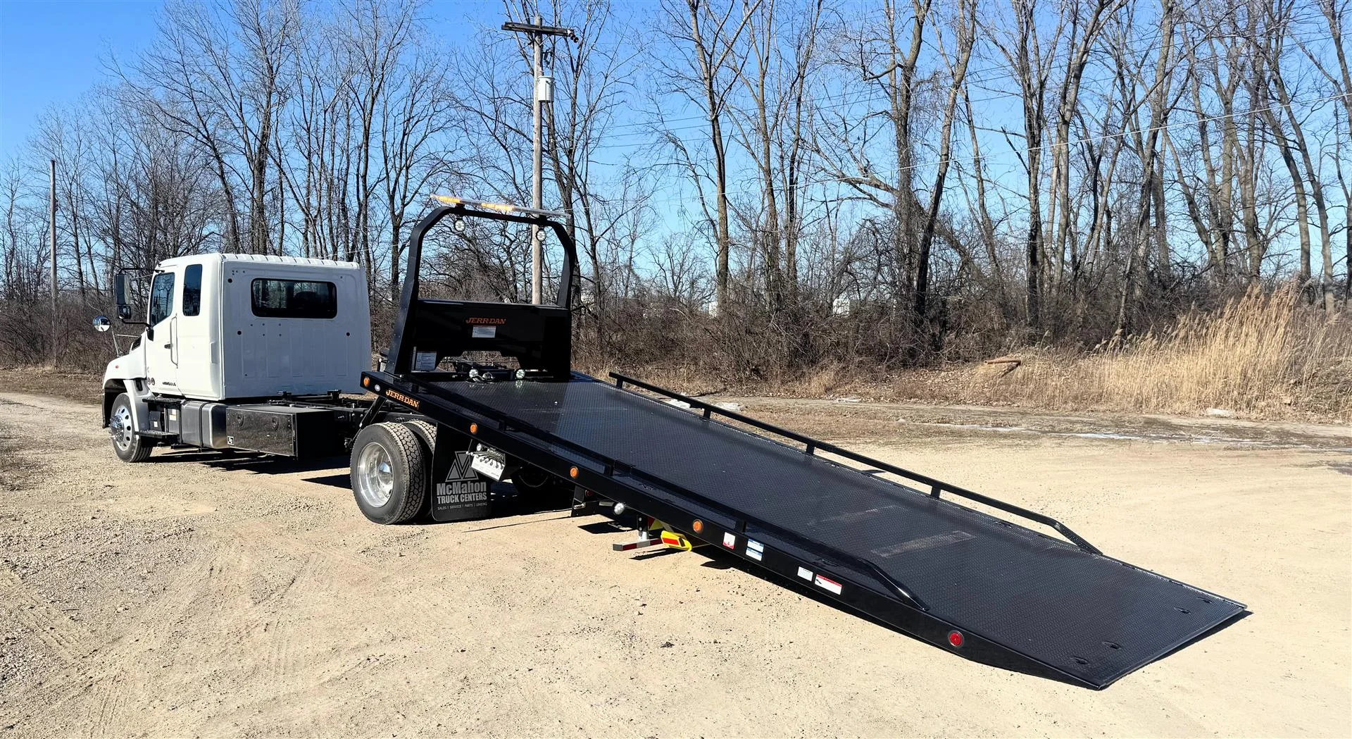 2025 Hino in London, OH — photo 17
