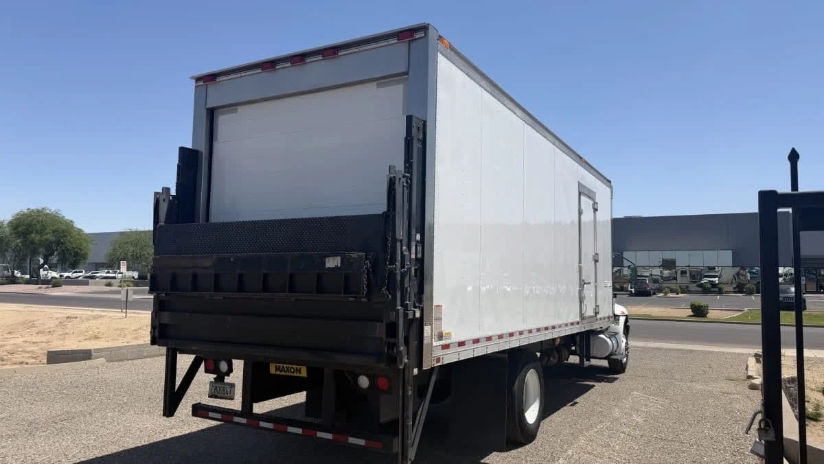 2020 International MV in Phoenix, AZ — photo 4