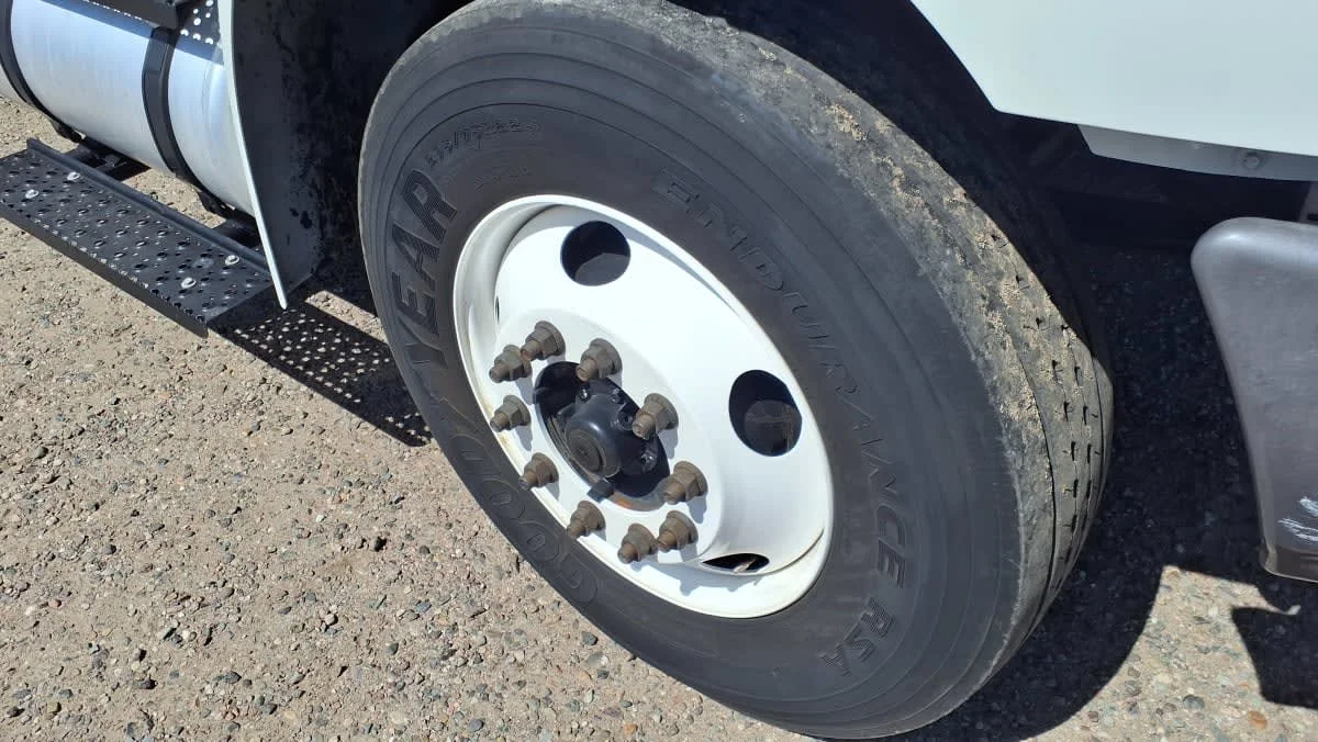 2020 International MV in Phoenix, AZ — photo 18