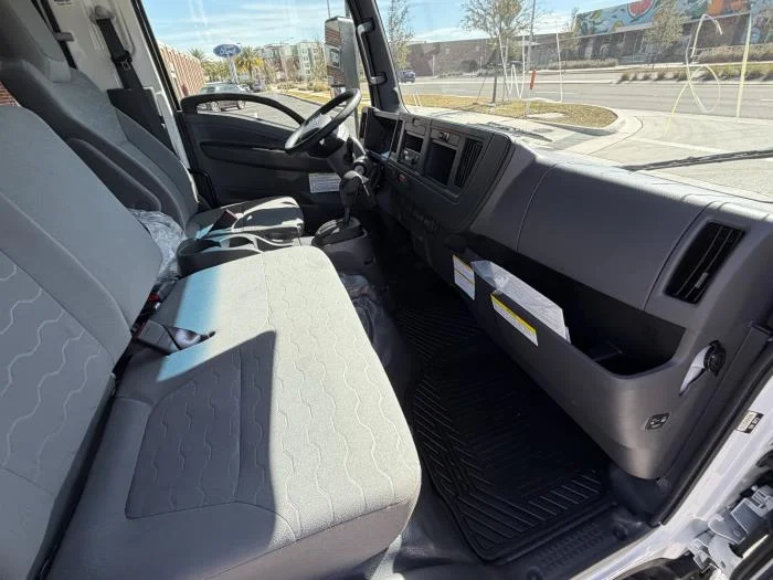 2026 Isuzu NPR - image 17