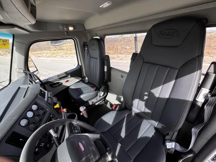 2027 Peterbilt 567 - image 13