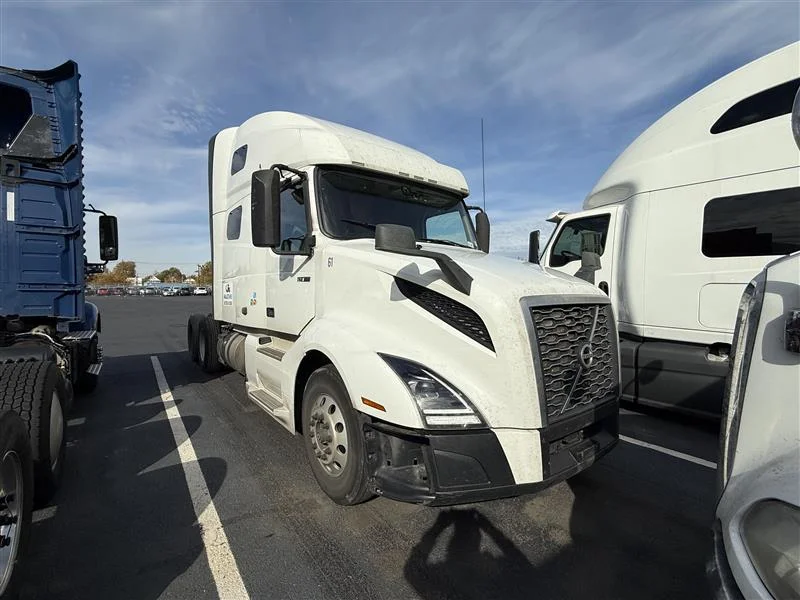 2019 Volvo VNL 760 in Elizabeth, NJ