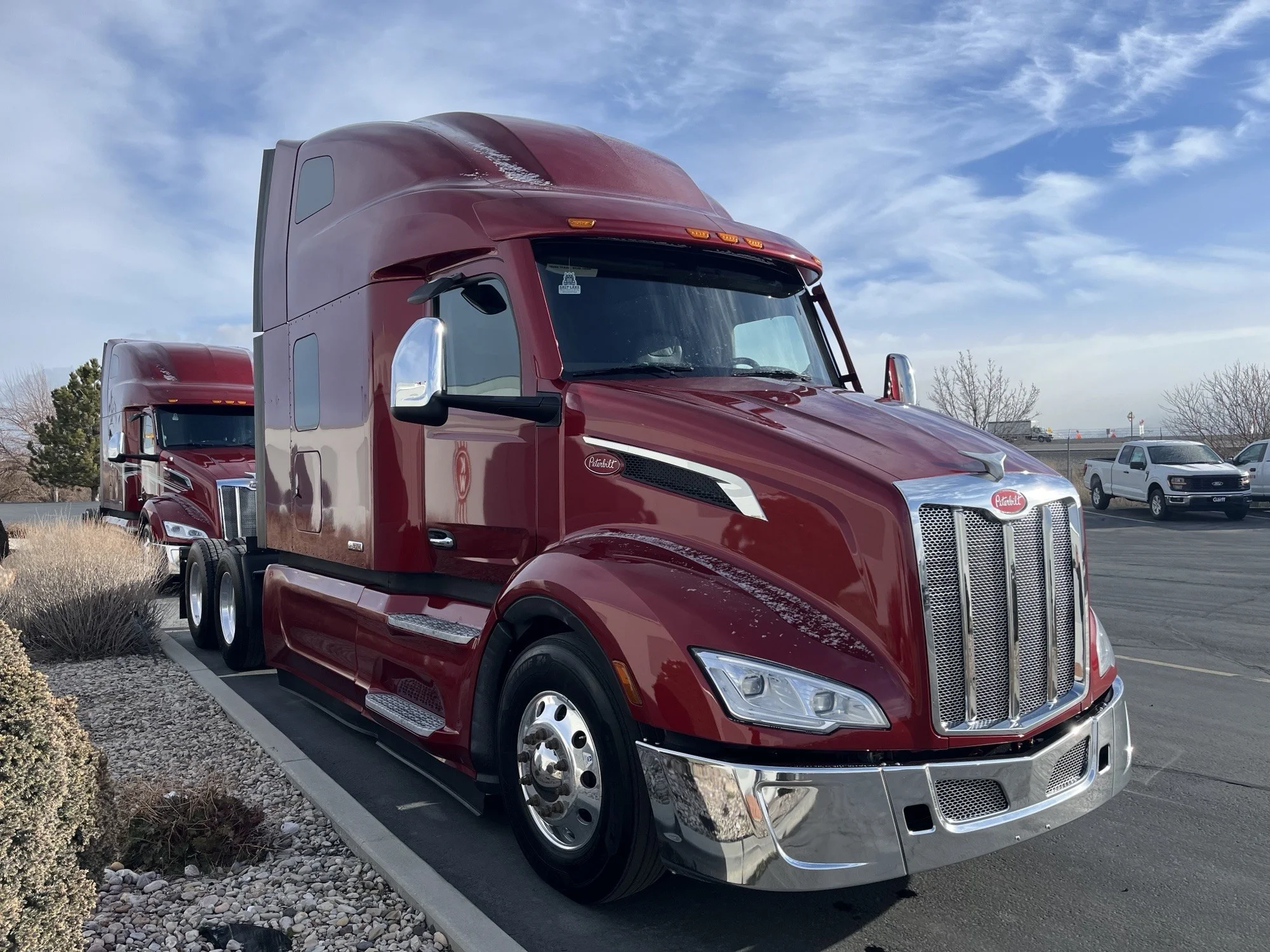 2023 Peterbilt 579 - image 3