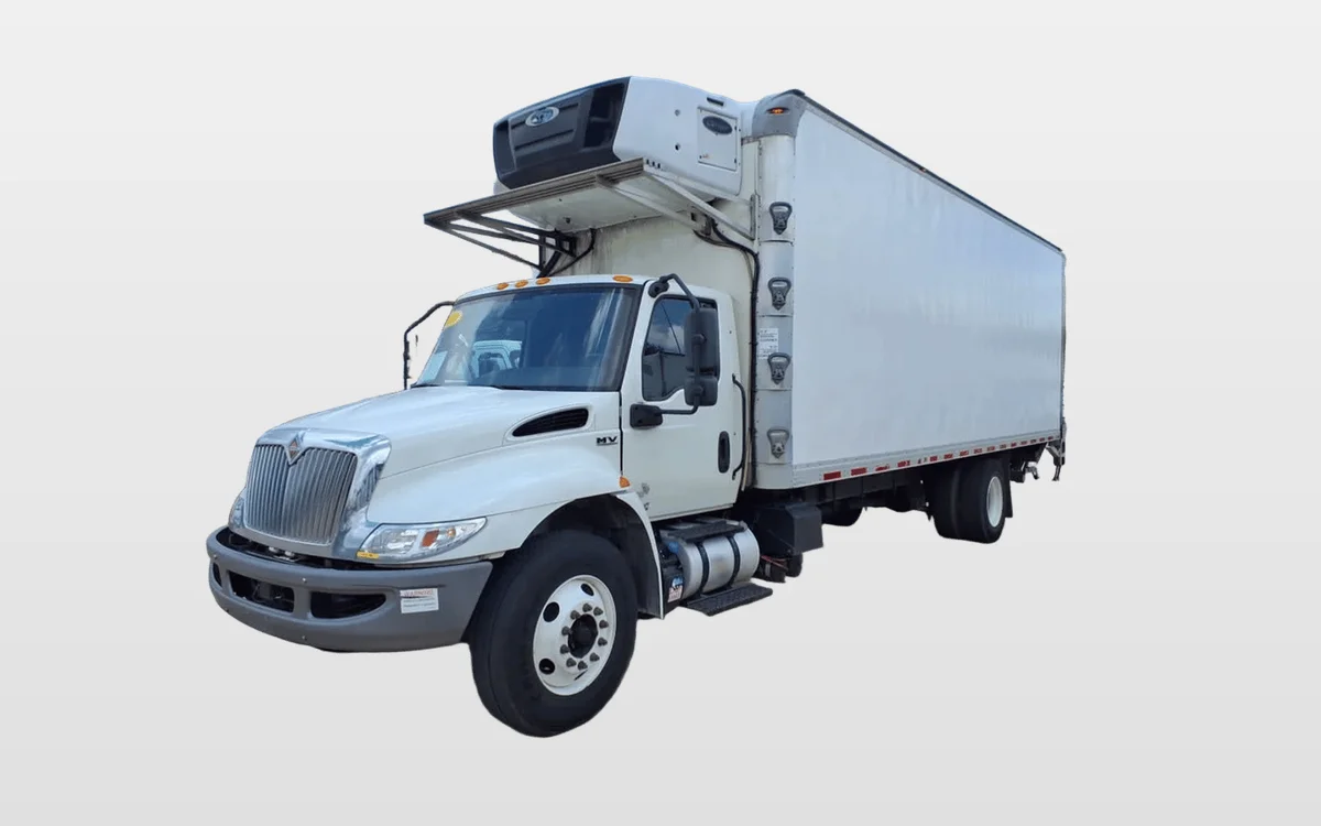 2020 International MV - image 1