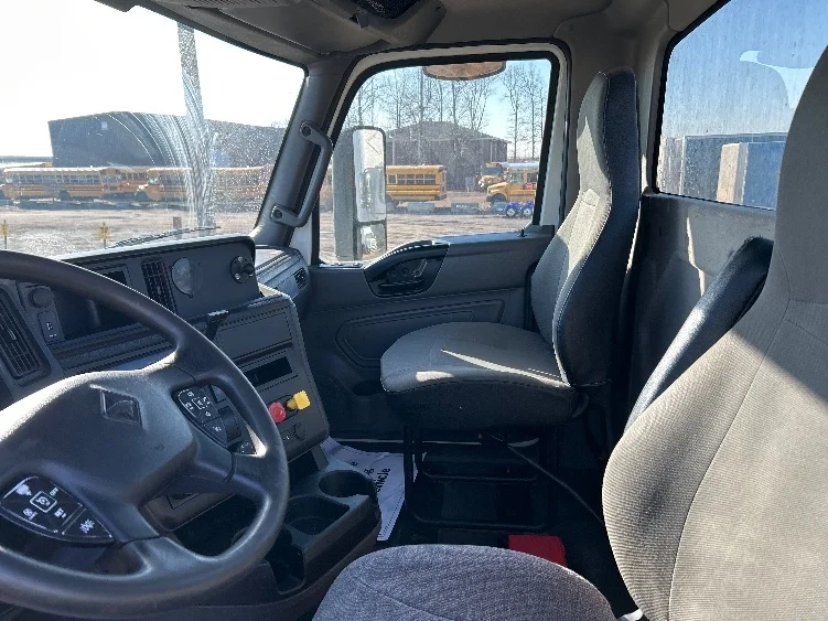 2020 International RH - image 10