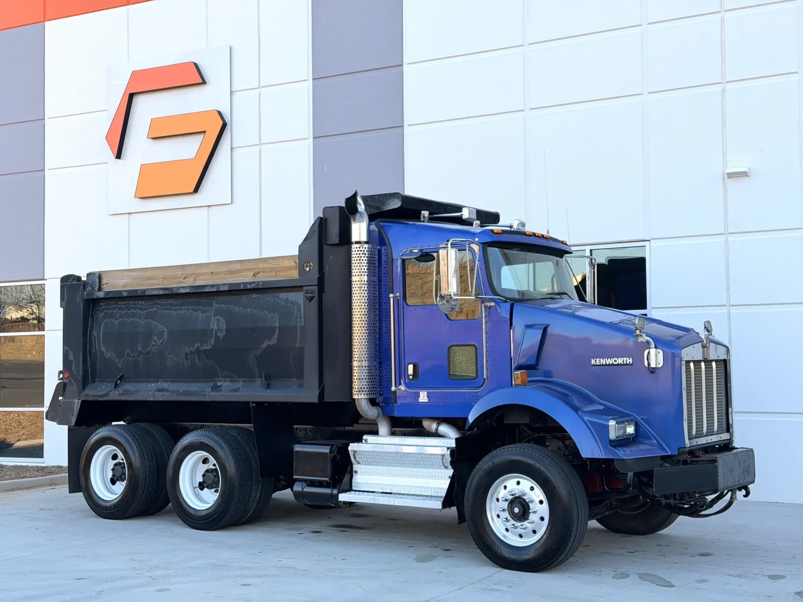 2011 Kenworth T800 in Greer, SC — photo 2