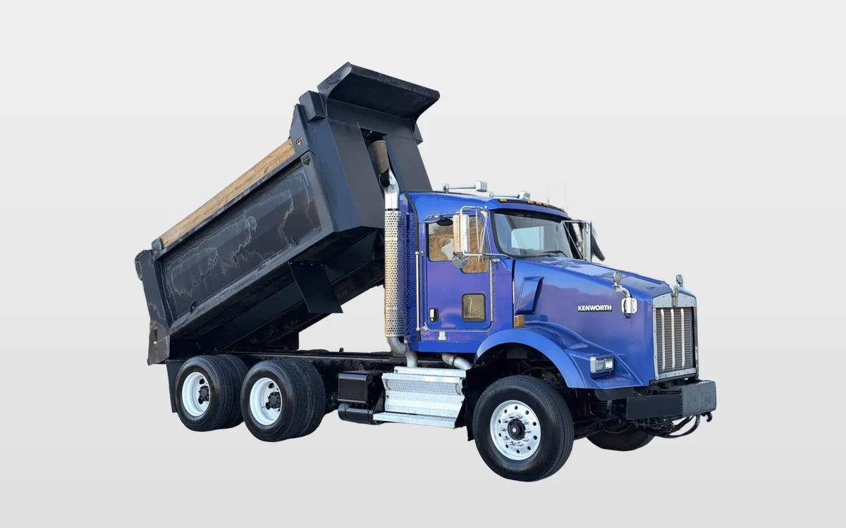 2011 Kenworth T800 - image 1