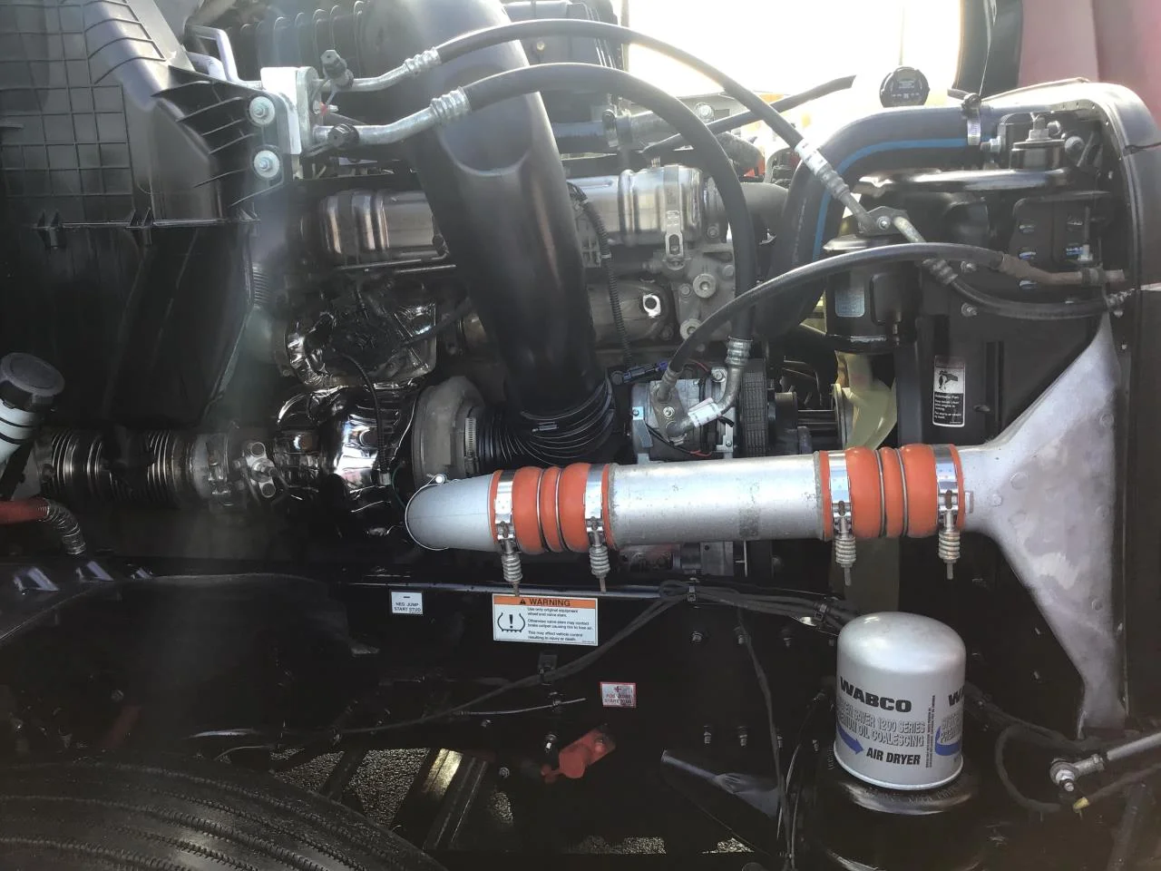 2022 Freightliner Cascadia in Pacific, WA — photo 11