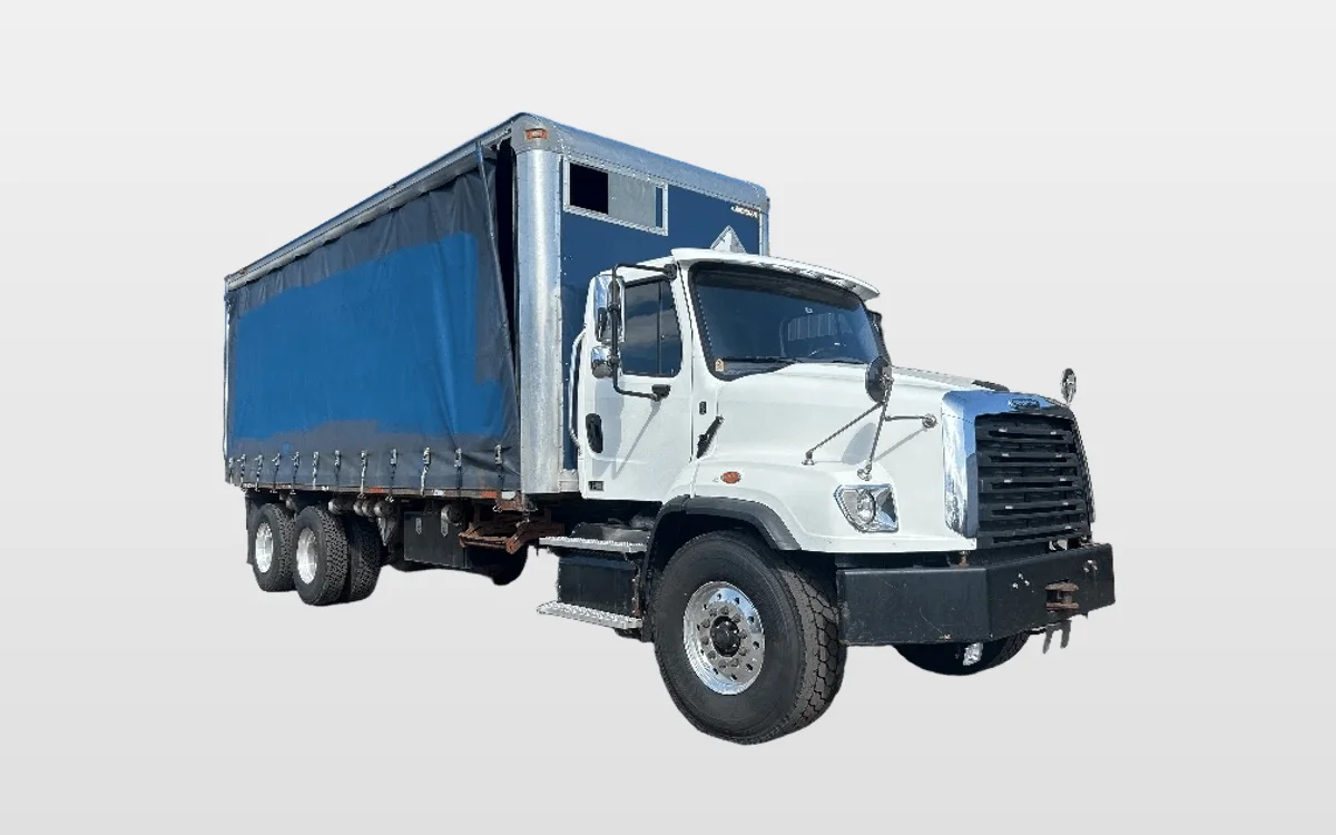 2017 Freightliner 114SD - image 1