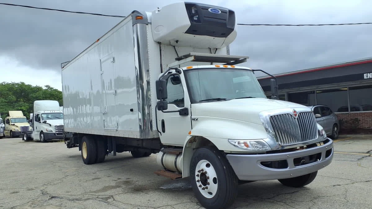 2020 International MV in Warwick, RI — photo 3