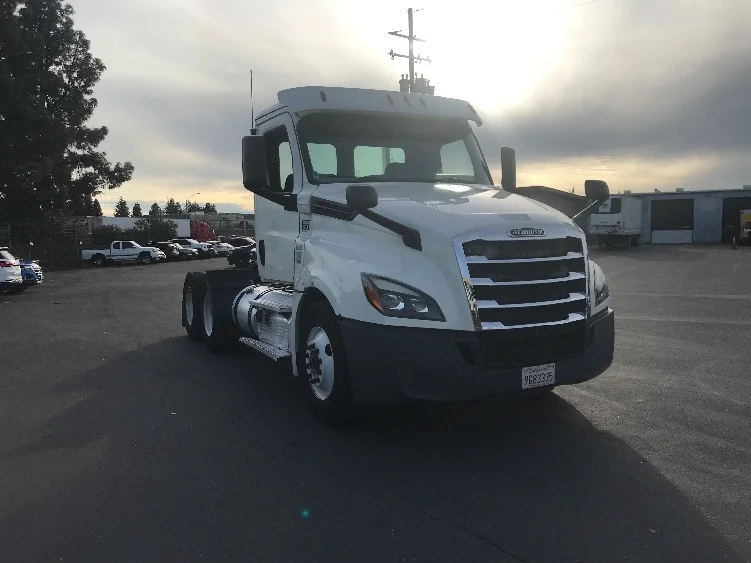 2019 Freightliner Cascadia in West Sacramento, CA