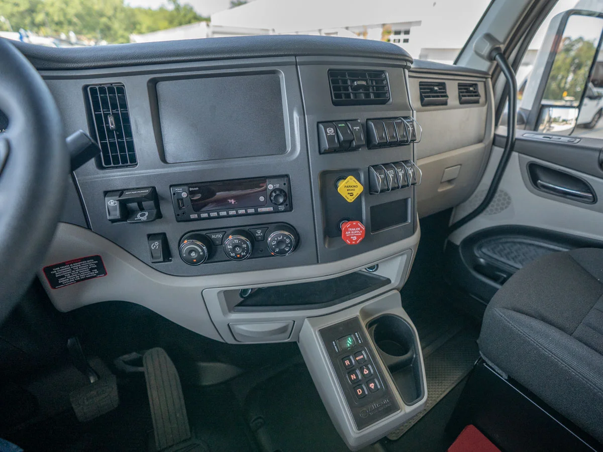 2027 Peterbilt 567 in West Columbia, SC — photo 18