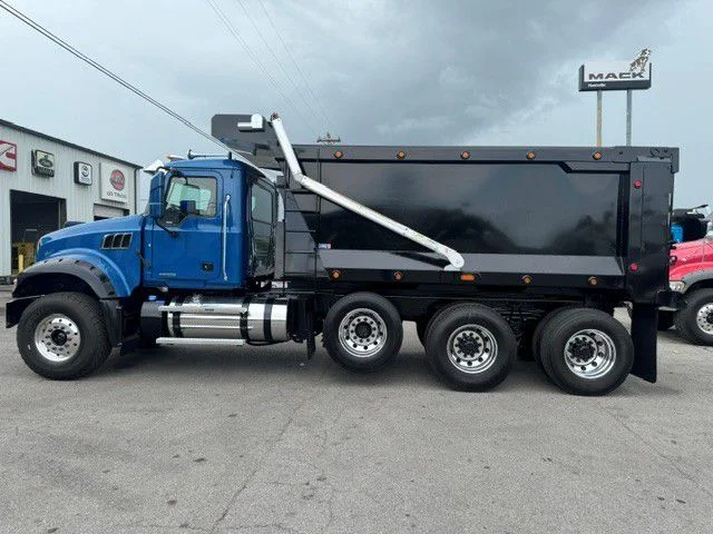 2024 Mack Granite in La Vergne, TN — photo 7