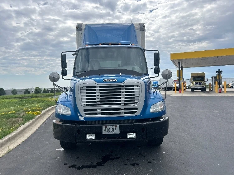 2019 Freightliner M2 112 in Windsor, WI — photo 2