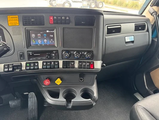 2024 Kenworth T680 in Dallas, TX — photo 21