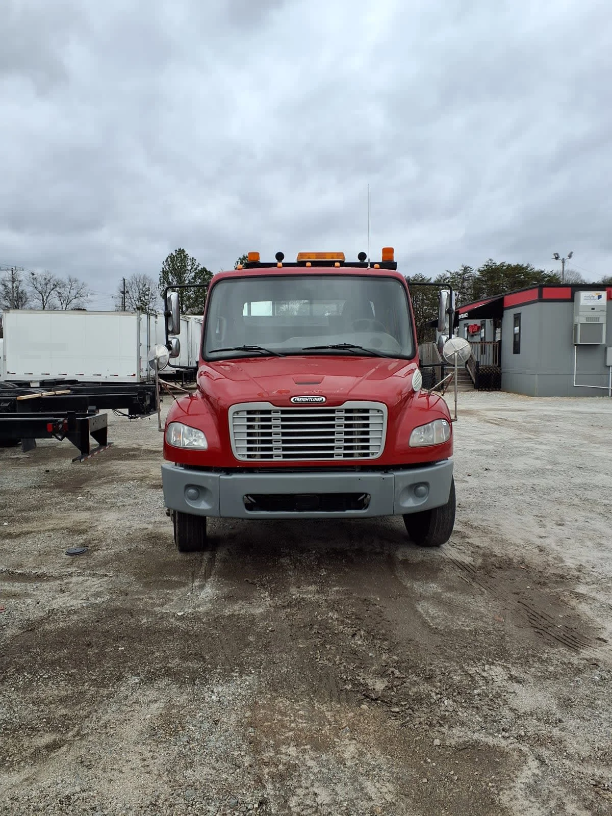 2019 Freightliner M2 106 in Greenville, SC — photo 2