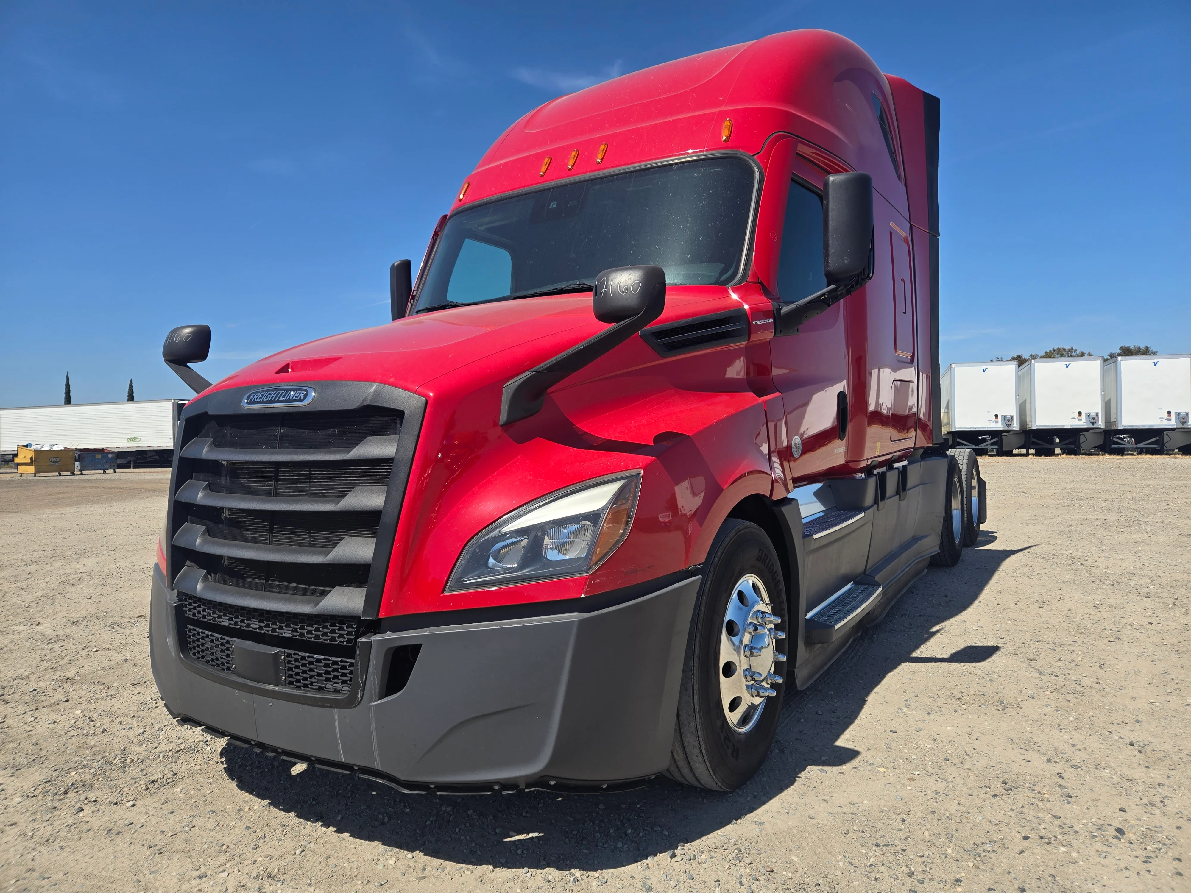 2021 Freightliner Cascadia in Fresno, CA