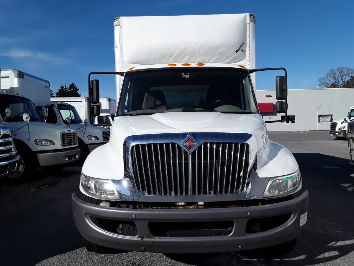 2019 International 4300 in Allentown, PA — photo 2