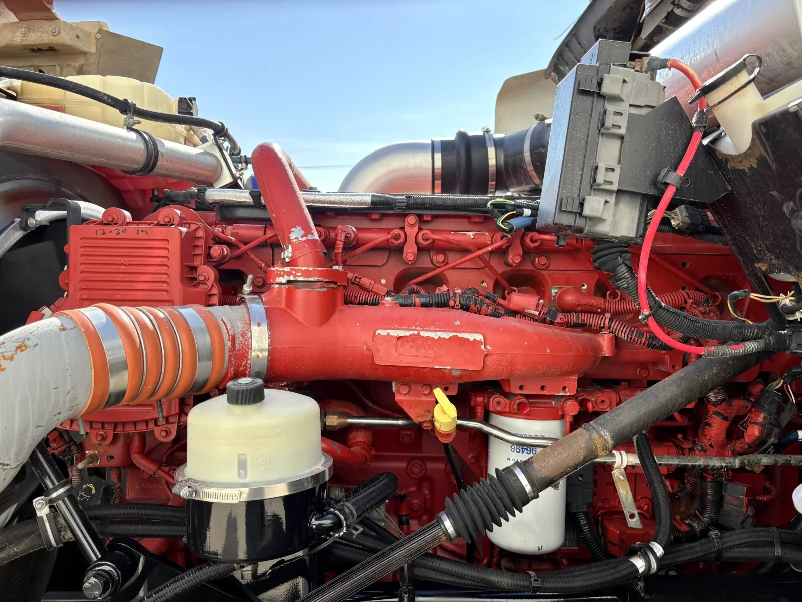 2012 Kenworth T800 - image 12