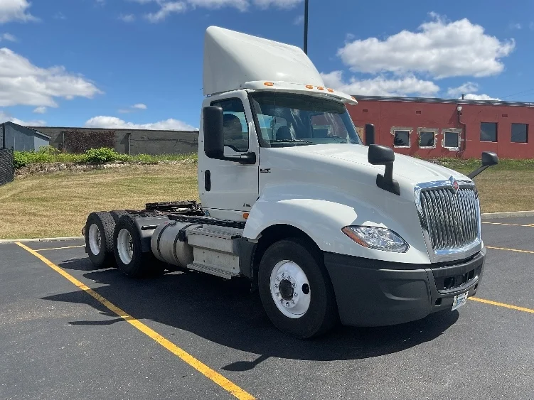 2019 International LT in Akron, OH