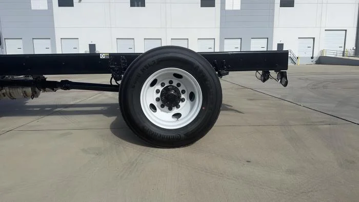 2025 Peterbilt 536 - image 12