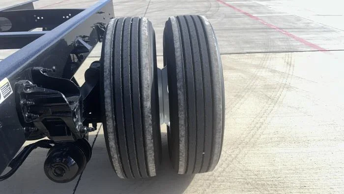 2025 Peterbilt 536 - image 13