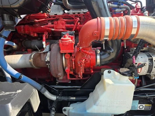 2023 Kenworth T680 in Cedar Rapids, IA — photo 18