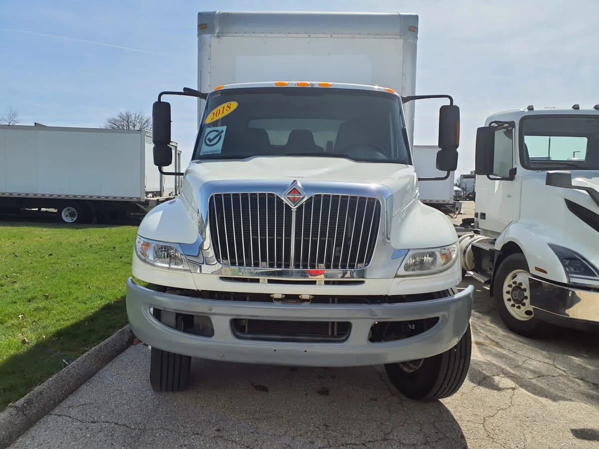 2018 International 4300 in O'fallon, MO — photo 2