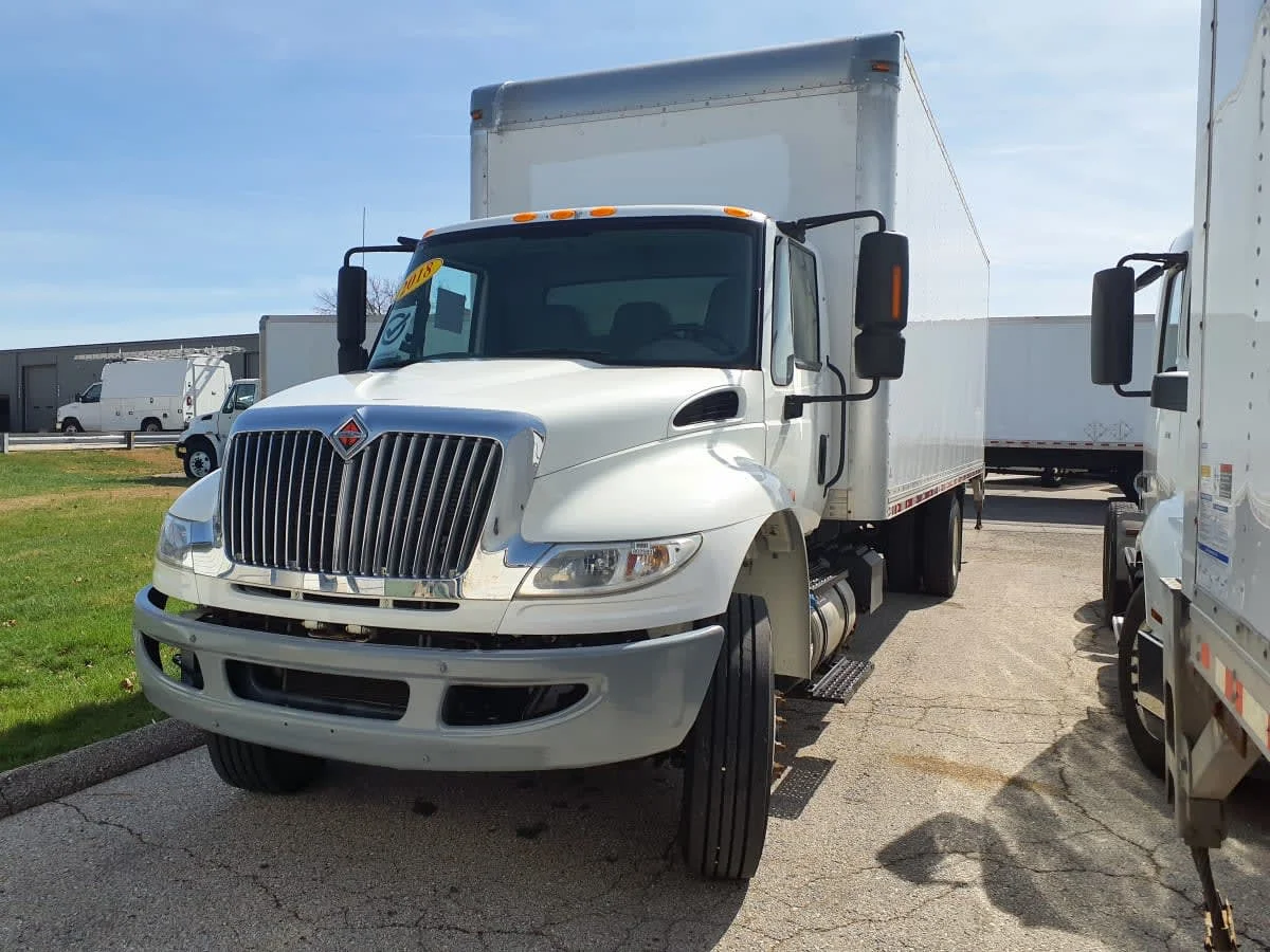 2018 International 4300 in O'fallon, MO
