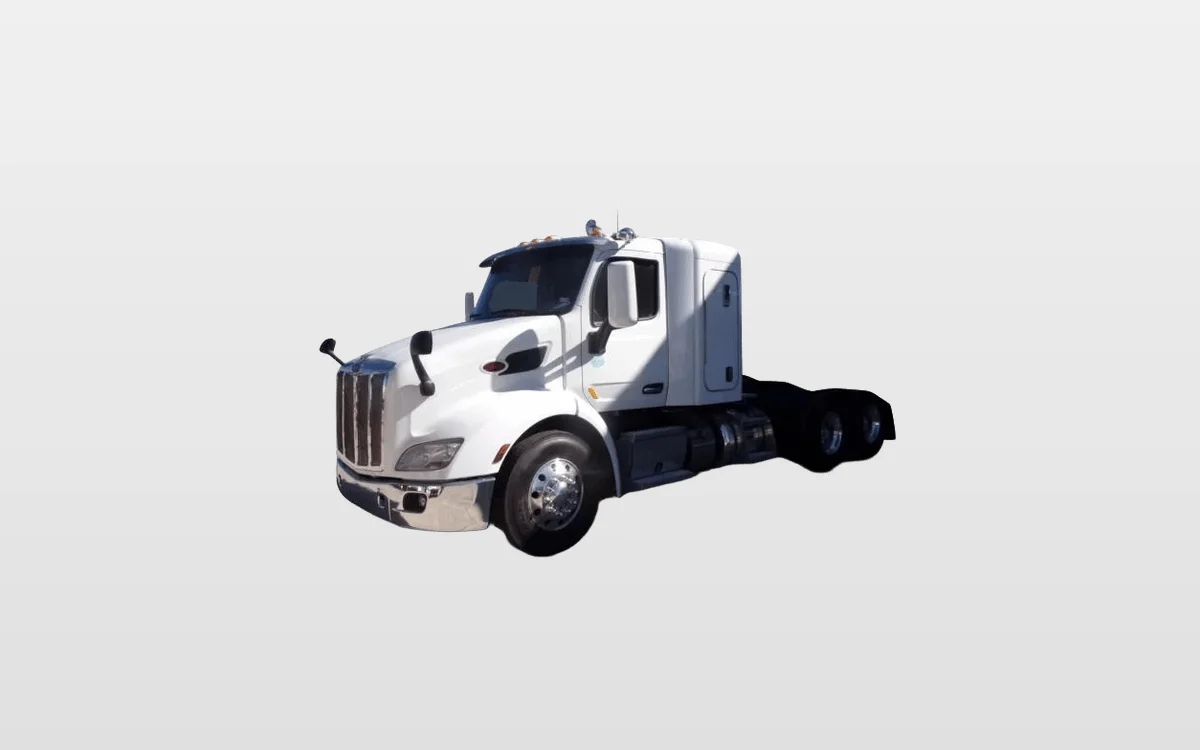 2019 Peterbilt 579 - image 1