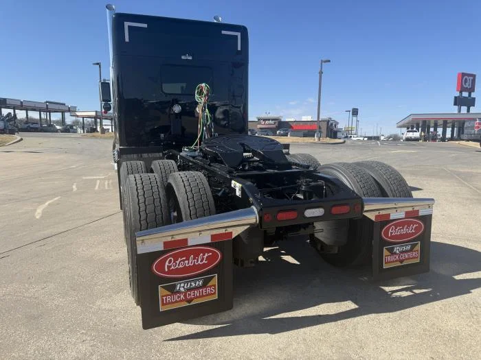 2026 Peterbilt 589 - image 11