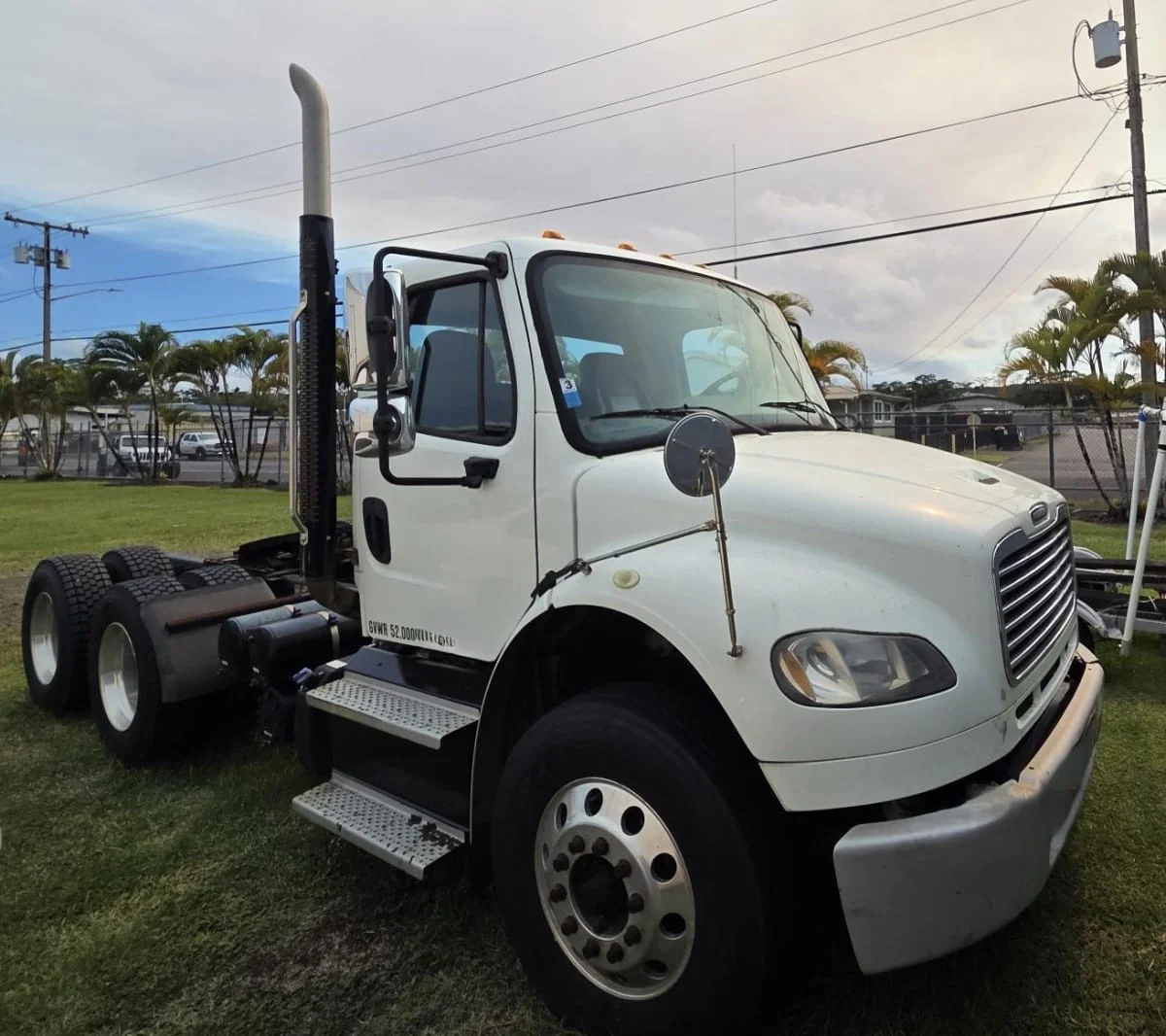 2017 Freightliner M2 106 in Keaau, HI — photo 3