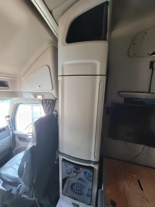 2020 Peterbilt 579 - image 17