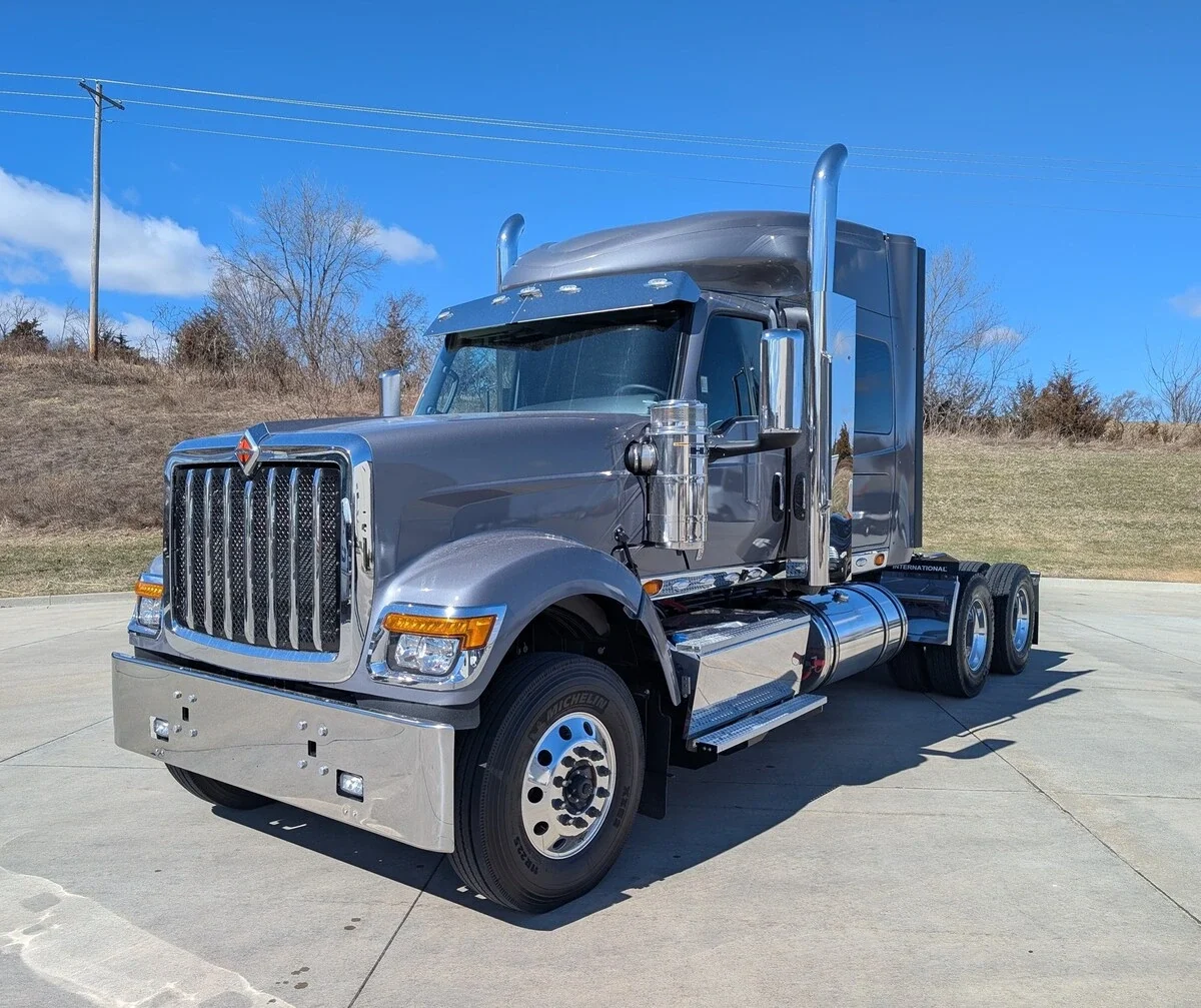 2027 International HX in Dubuque, IA