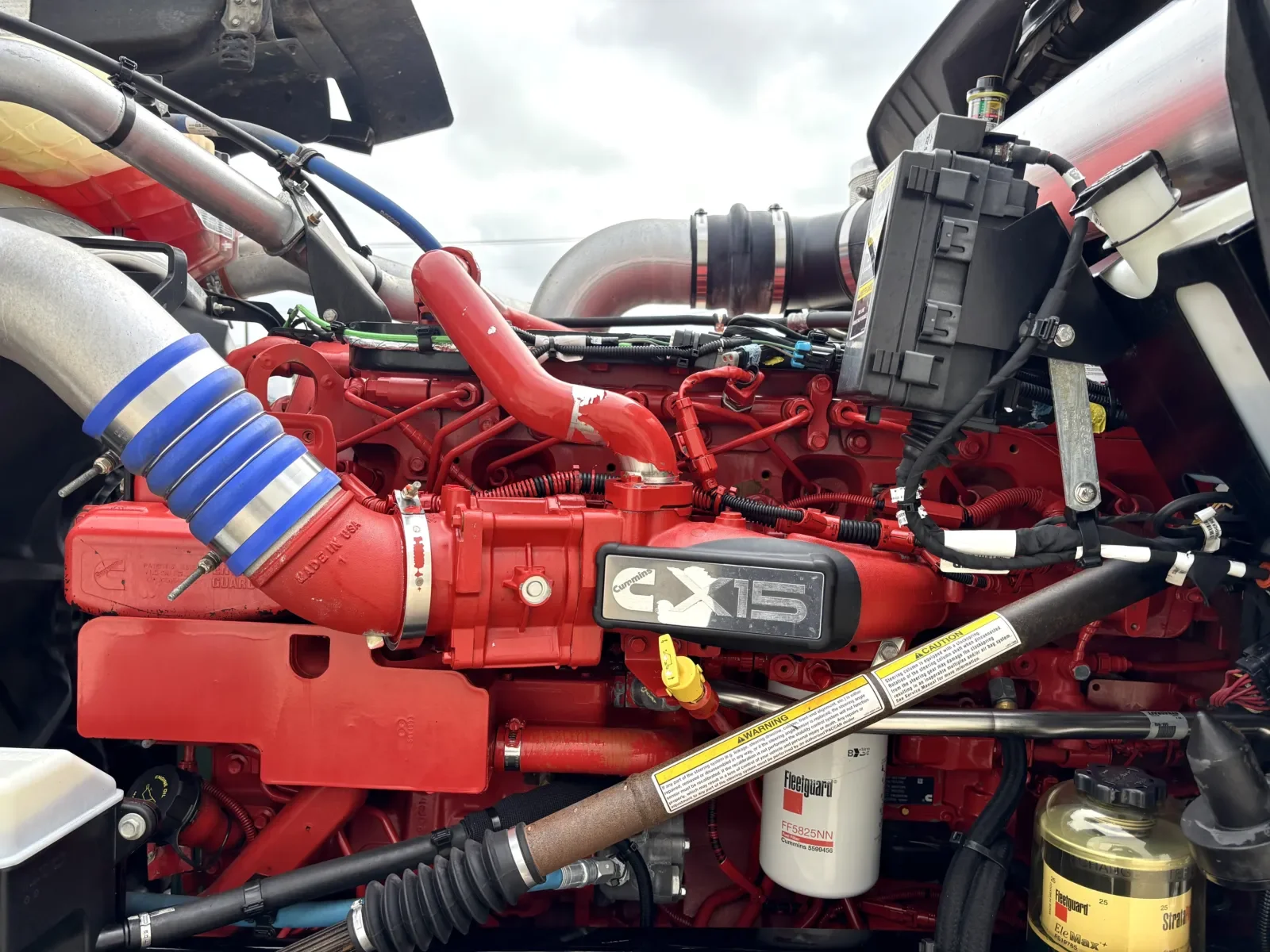 2022 Kenworth W900 - image 13