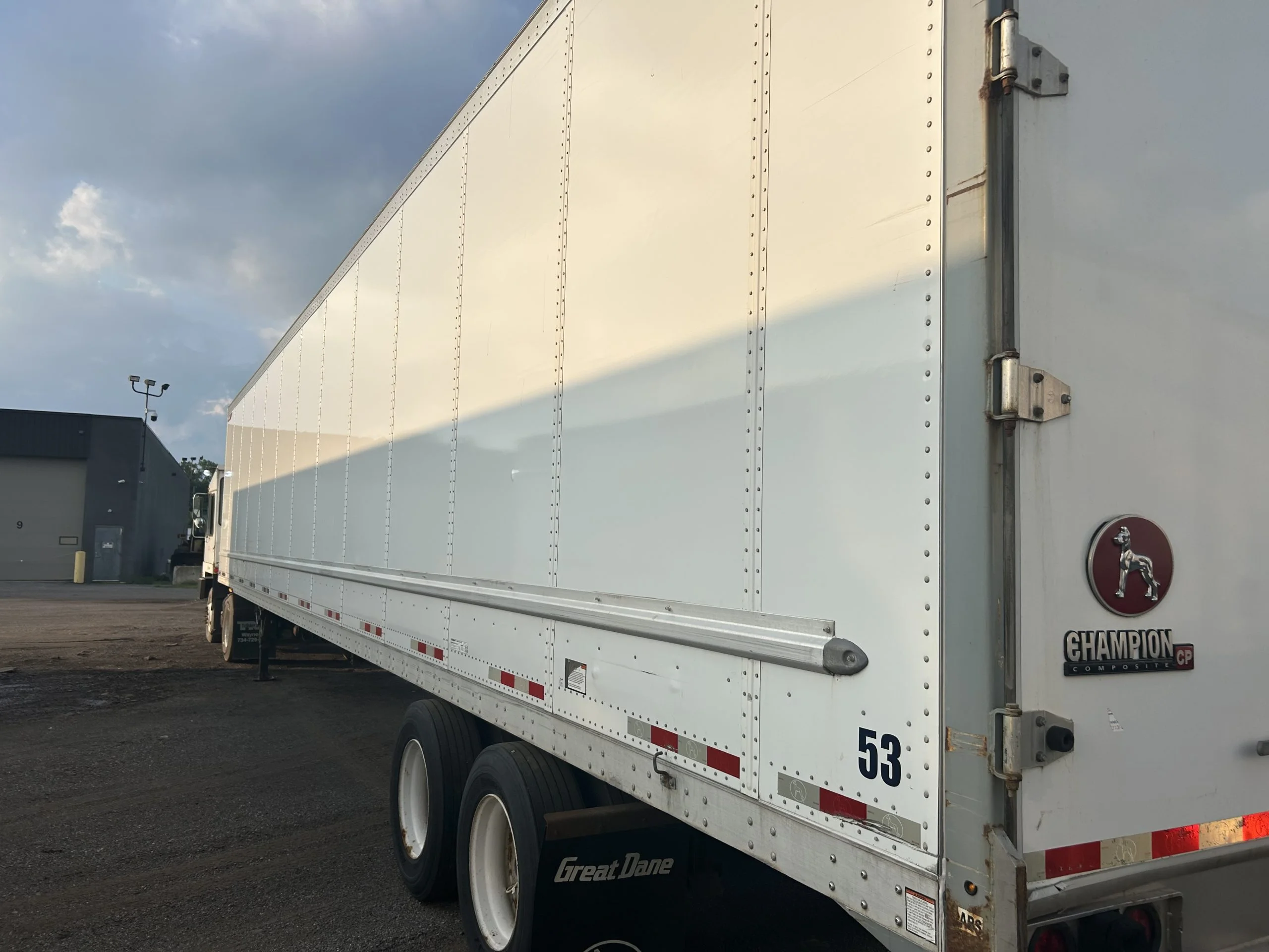 2019 Great Dane in Wayne, MI — photo 3