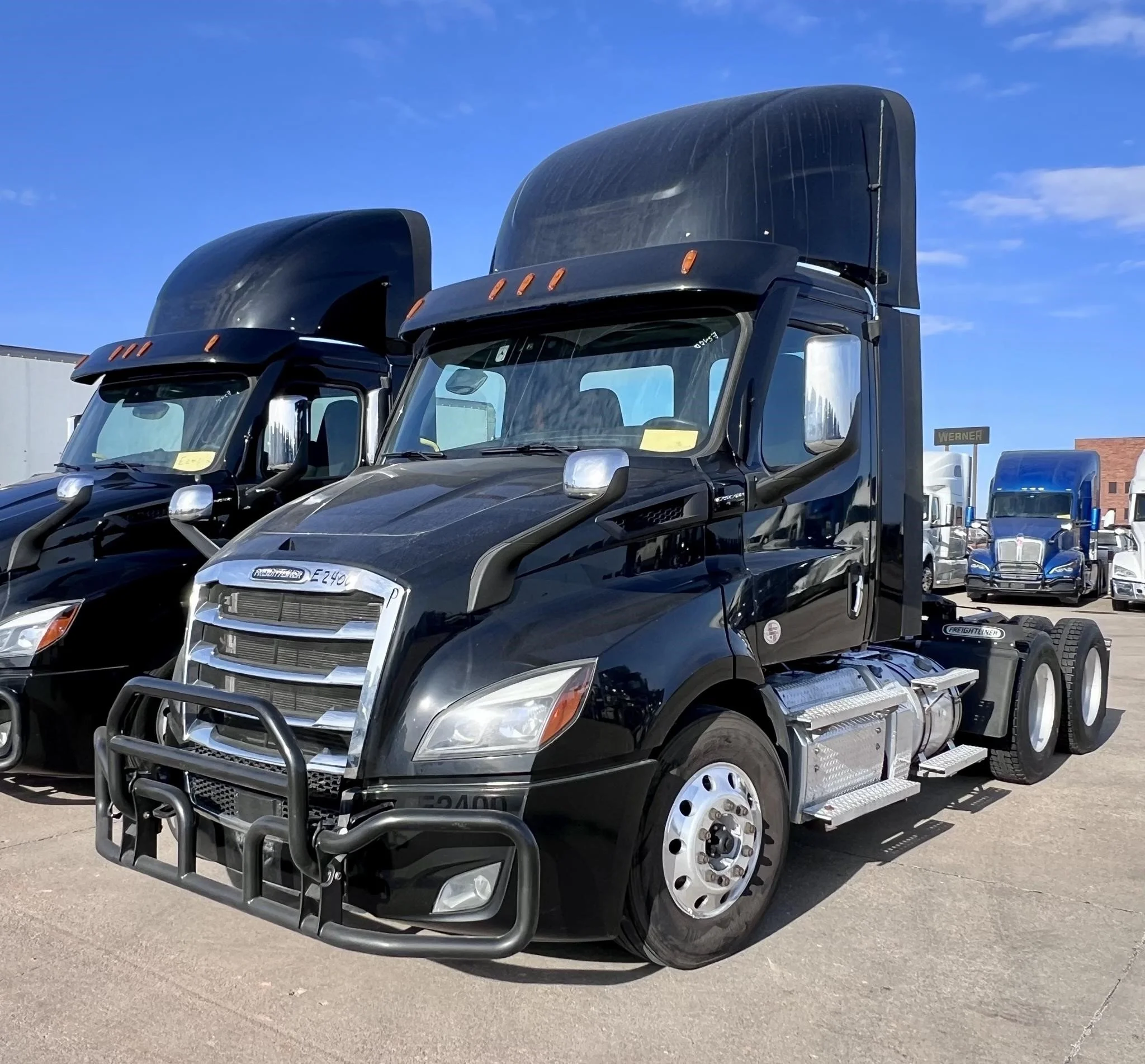 2023 Freightliner Cascadia in Springfield, MO