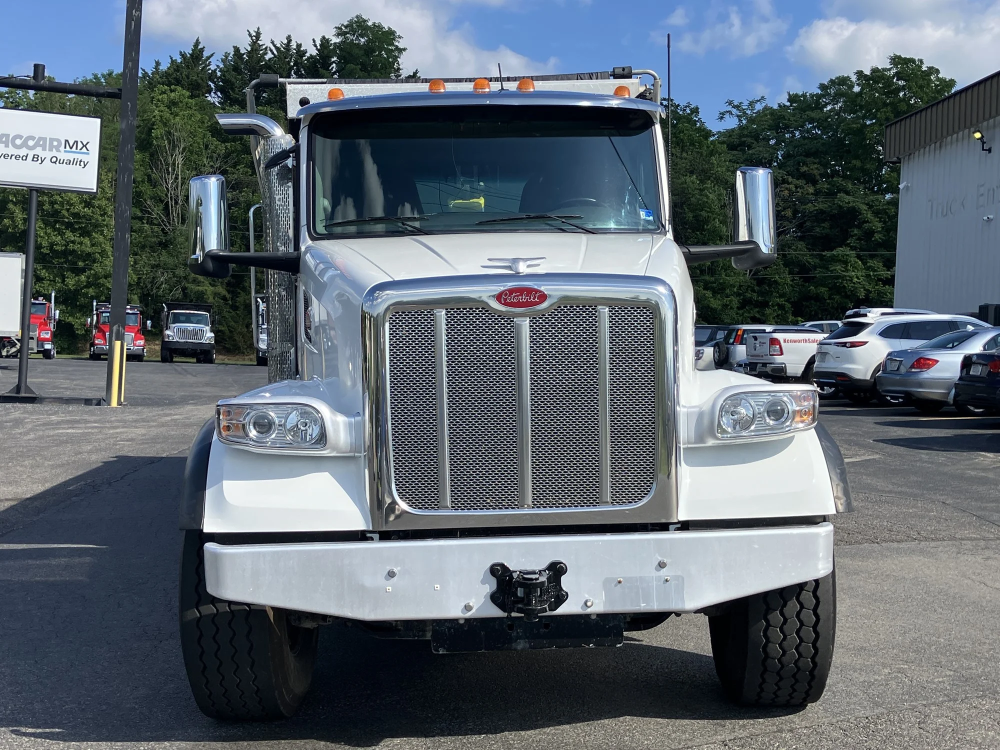 2025 Peterbilt 567 in Chesapeake, VA — photo 2