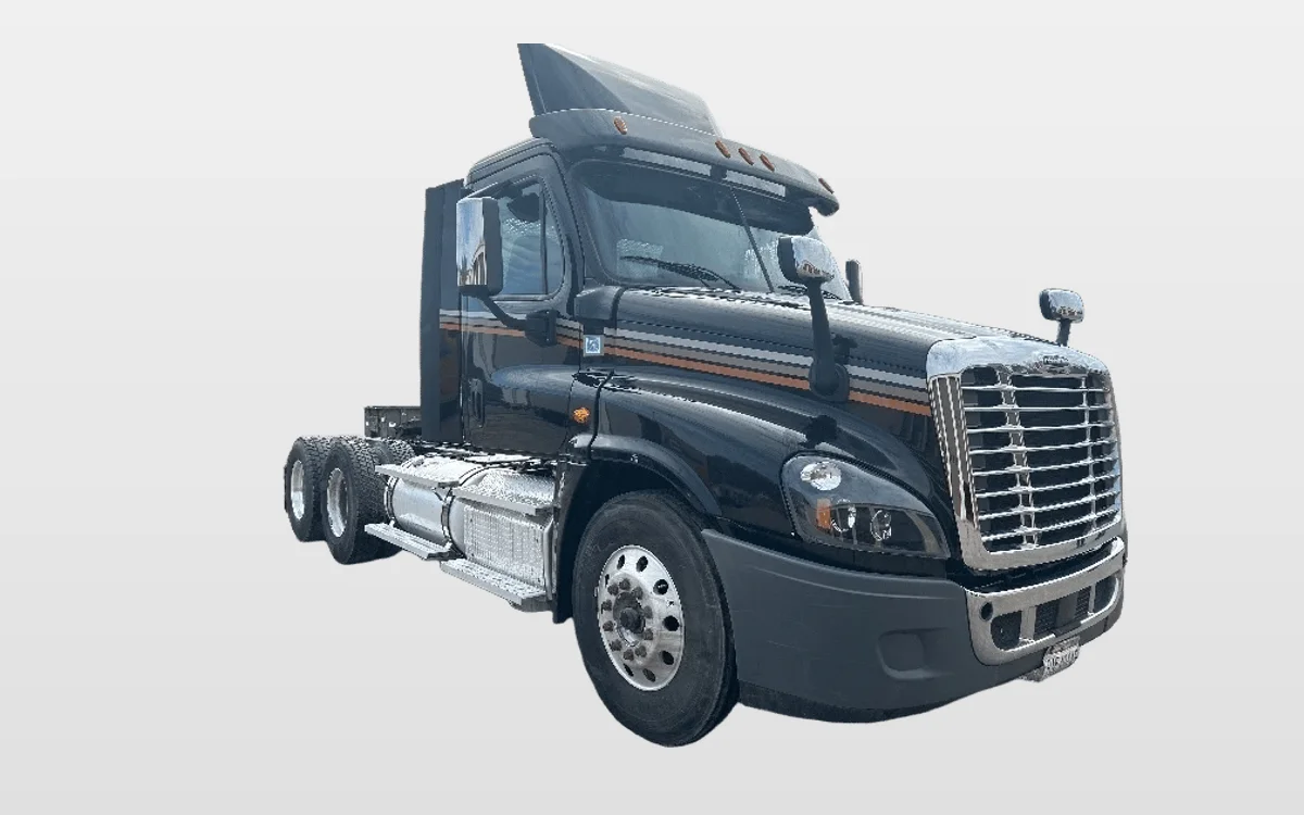 2020 Freightliner - image 1