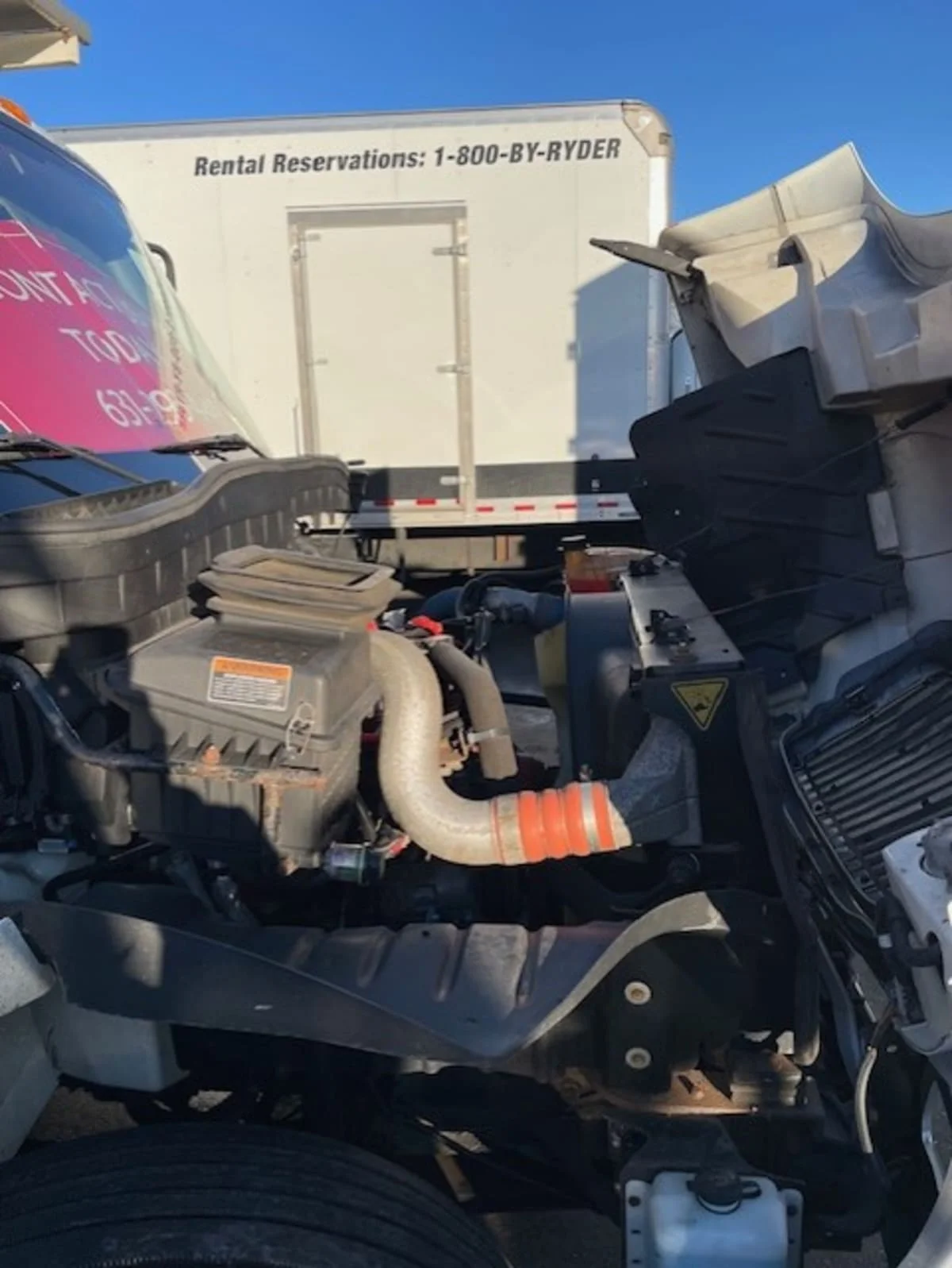 2019 International 4300 - image 14