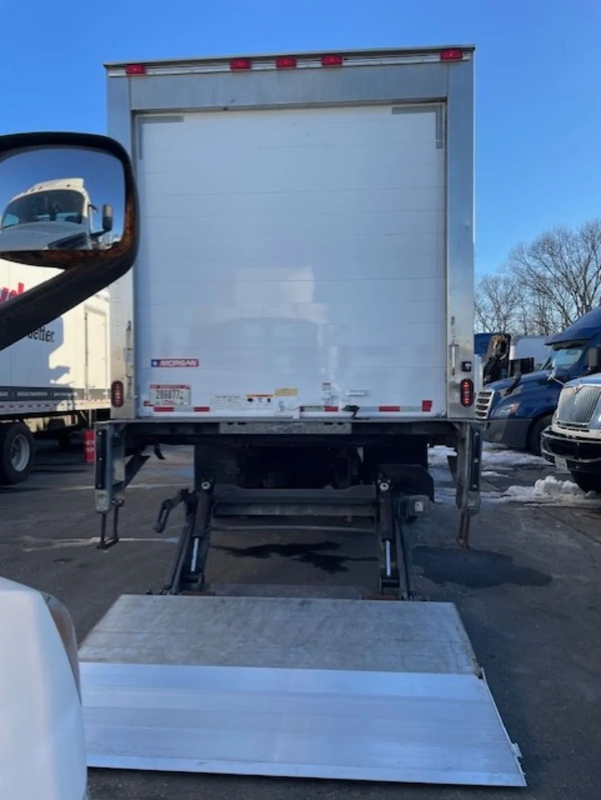 2019 International 4300 - image 16