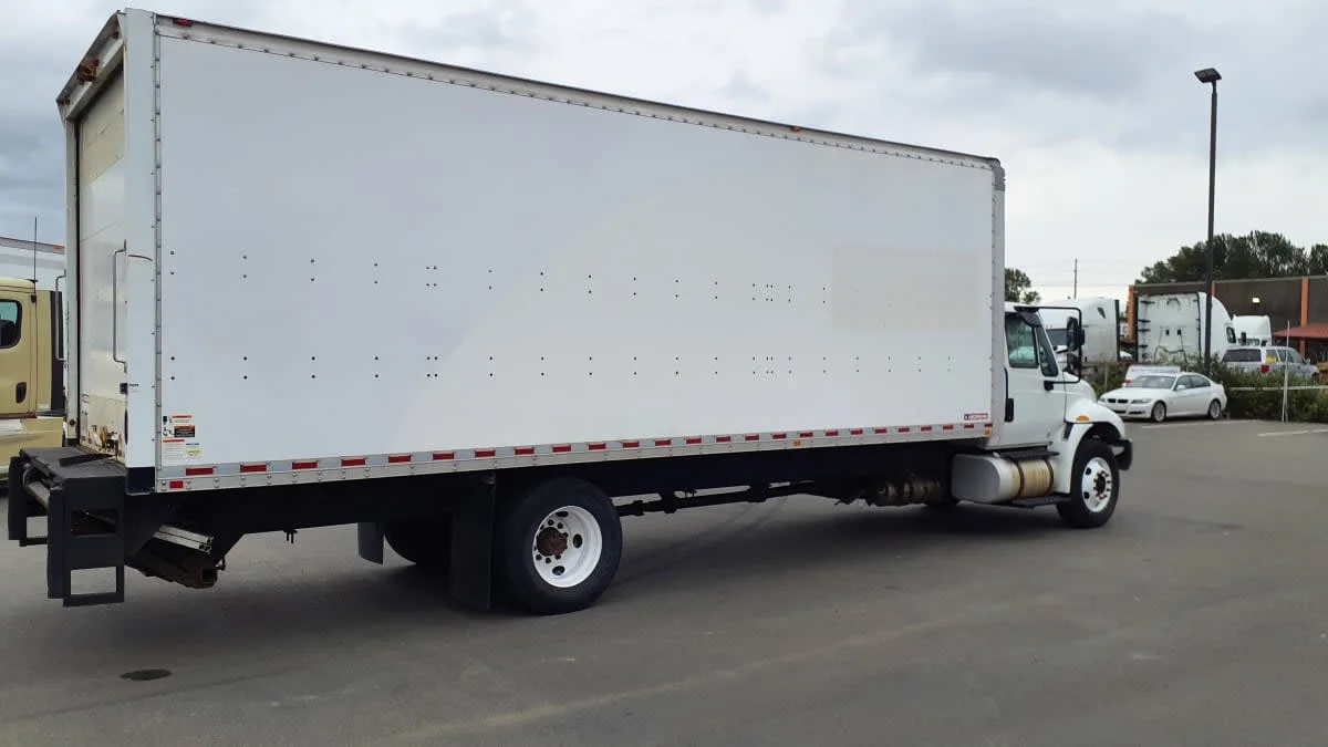 2019 International 4300 in Tacoma, WA — photo 4